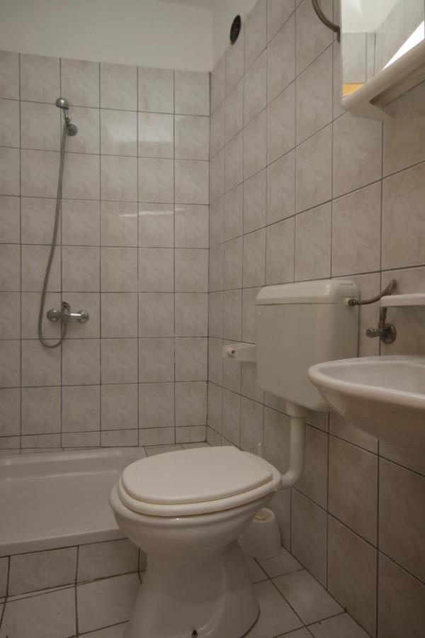 Apartments And Rooms With Parking Space Metajna, Pag - 4120 Eksteriør bilde